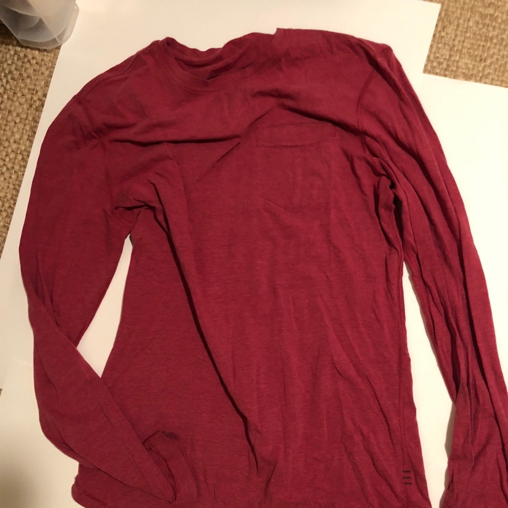 Men’s lululemon leisure long sleeve tee